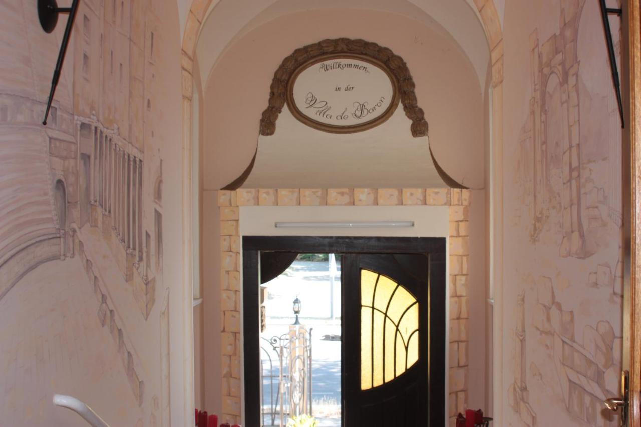 Villa De Baron Dresde Extérieur photo